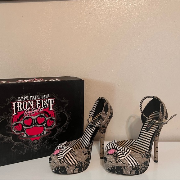 Iron Fist Slingback Platform Stilettos Skull Women’s Size 6 - Picture 4 of 7